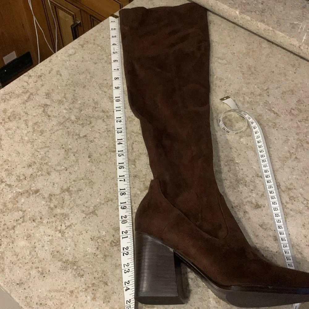 NWOT Marc Fisher Onyse Over the Knee Dark Brown Boots Size 9.5